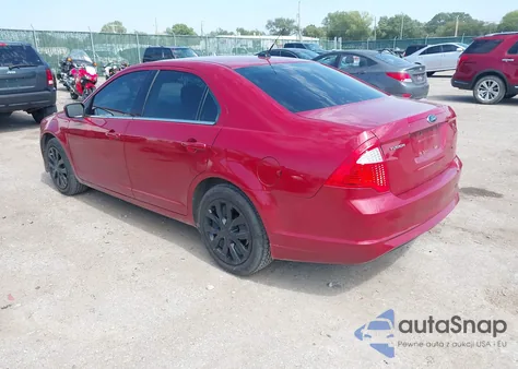 2010 Ford Fusion Se z USA, uszkodzony, nr VIN 3FAHP0HA1AR243285